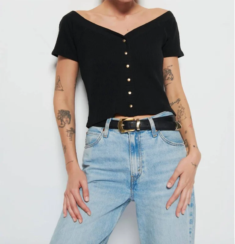 Alessia Rivera Top In Black