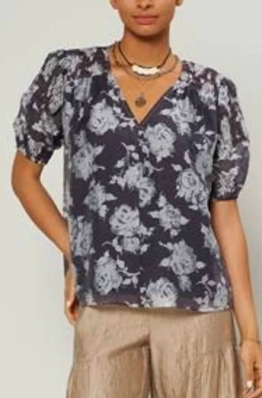 Ally Floral Blouse In Dark Navy Floral