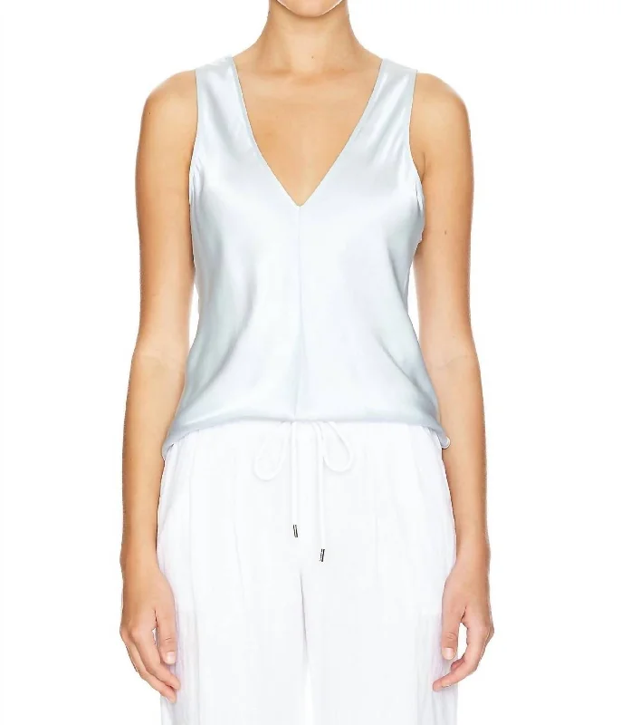 Ave V-Neck Sleeveless Top In Skyway