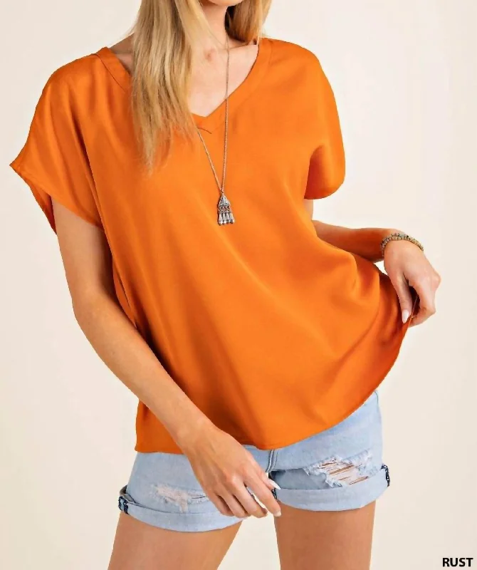 Dolman Sleeve V Neck Top In Rust