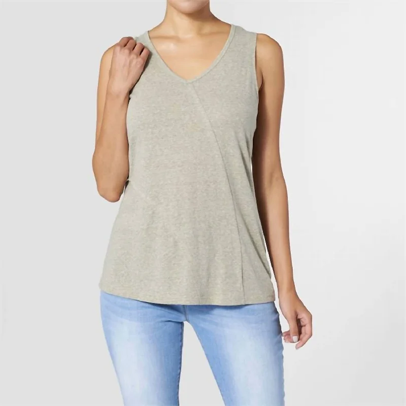 Haiden V-Neck Tank In Olive