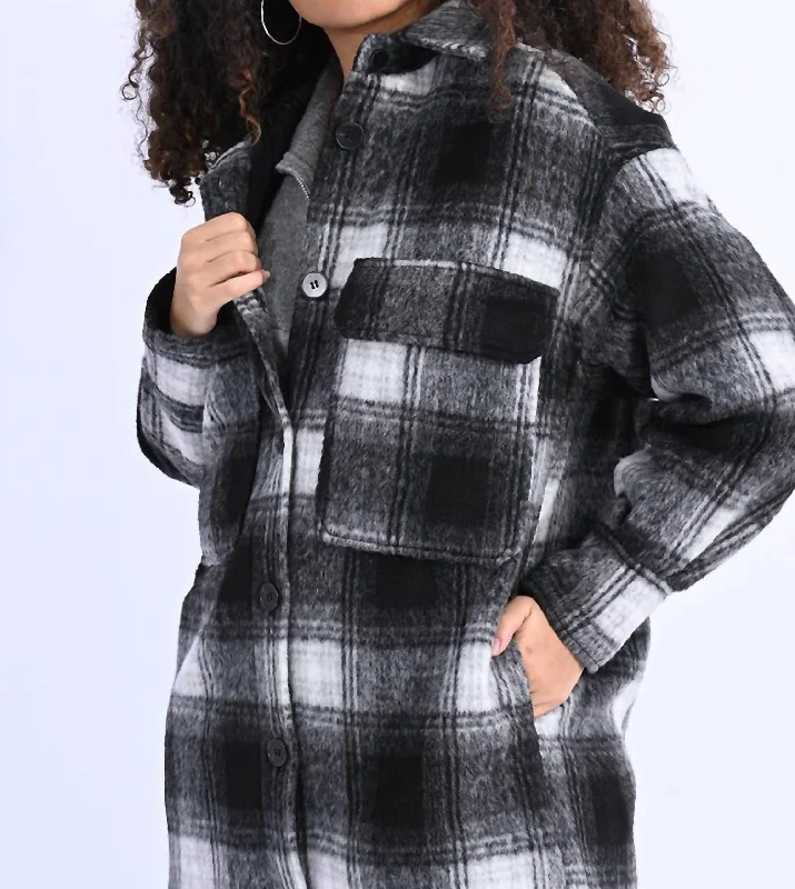 Mid-Length Woven Coat In Black