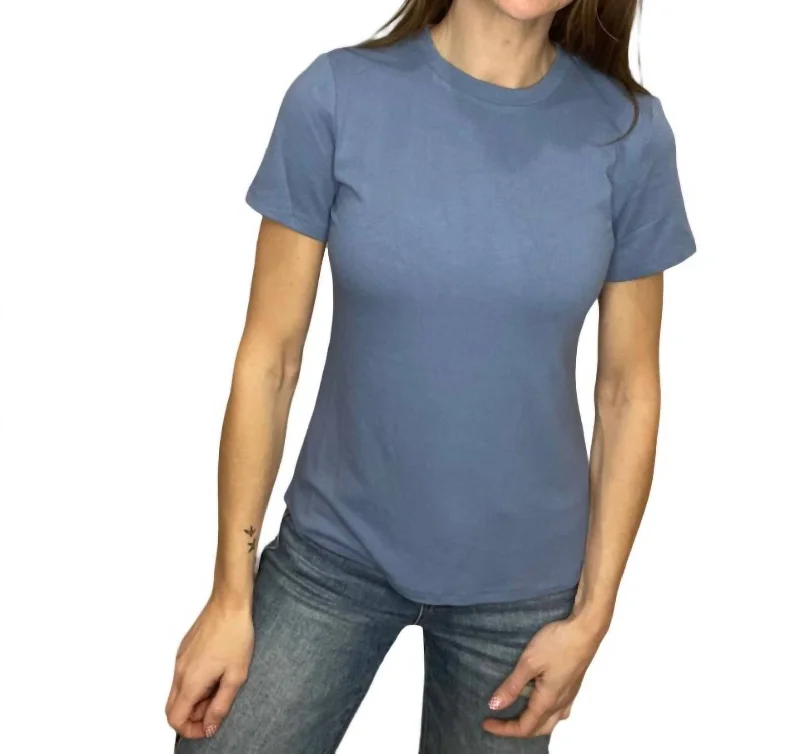 Short Sleeve Ribbed Tee In Denim Blue