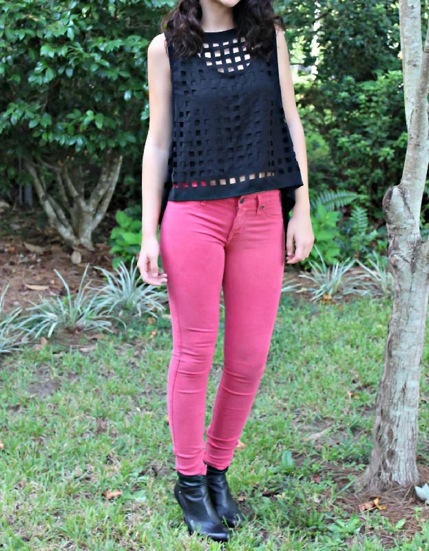 Sleeveless Top In Black