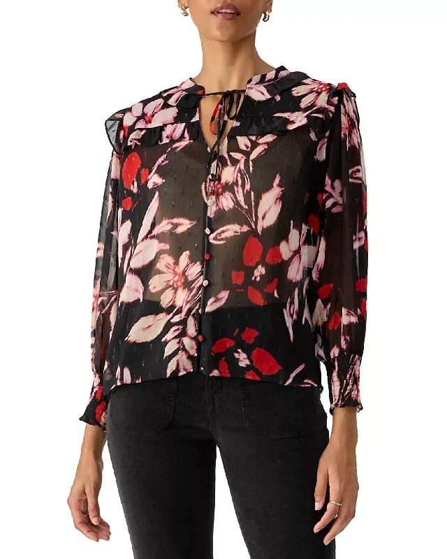 Winter Wish Blouse In Poinsettia