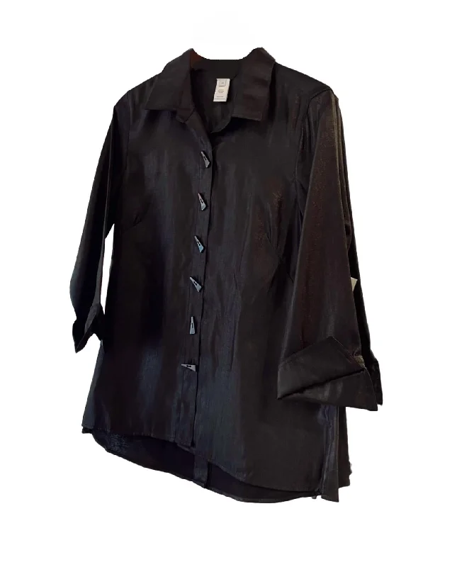 Women's Turn-Up Cuff Button Front High Low Shirt In Black