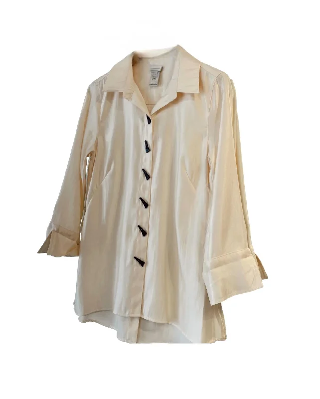 Women's Turn-Up Cuff Button Front High Low Shirt In Winter White