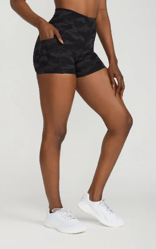 Bliss Biker Short 4" With Pockets in Black Camo